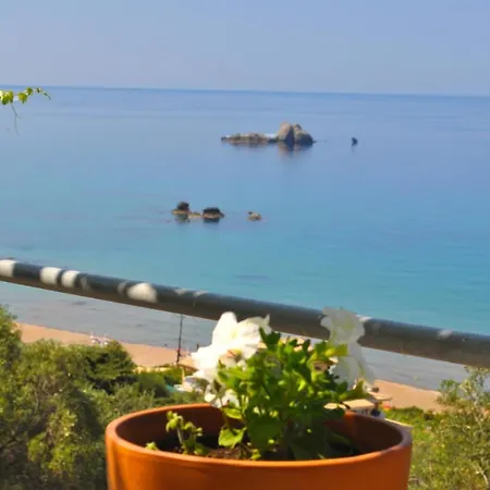 Appartement Studio Papadatos - Beach, Corfu *
